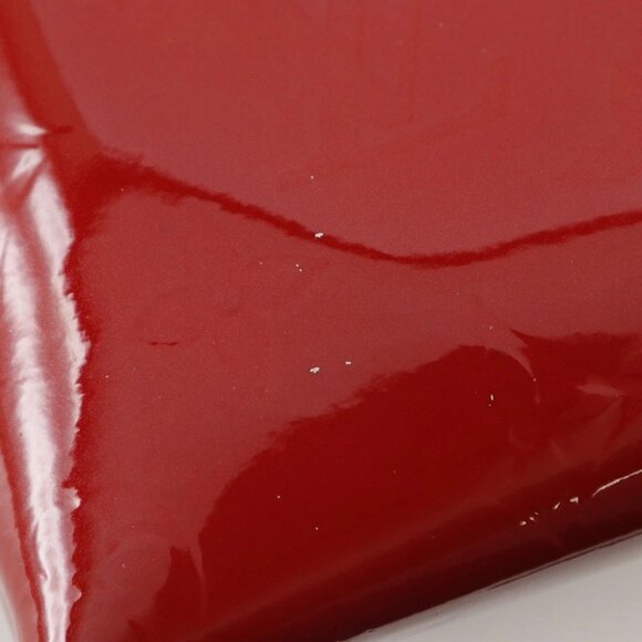 LOUIS VUITTON Pochette Cosmetic Pouch M90009 Rose Andian Red Monogram Vern... - Picture 7 of 12